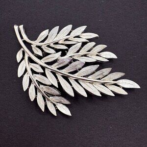 Vintage Trifari Silver Leaf Brooch Signed Crown Trifari Elegant Classic Pin